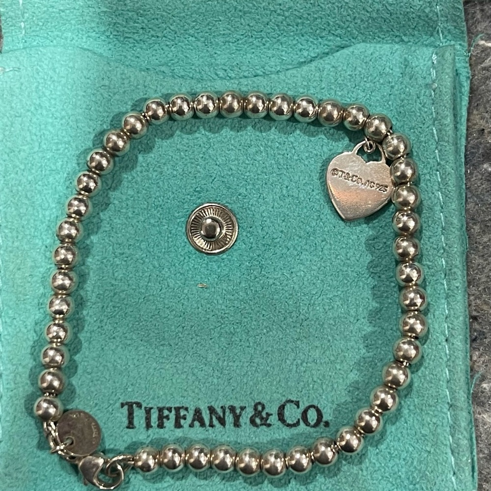 Tiffany & Co Return to Tiffany Beaded Heart Bracelet